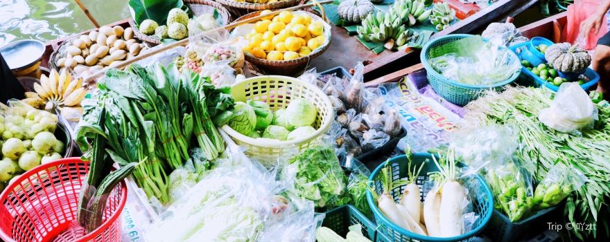 Khlong Lat Mayom Floating Market