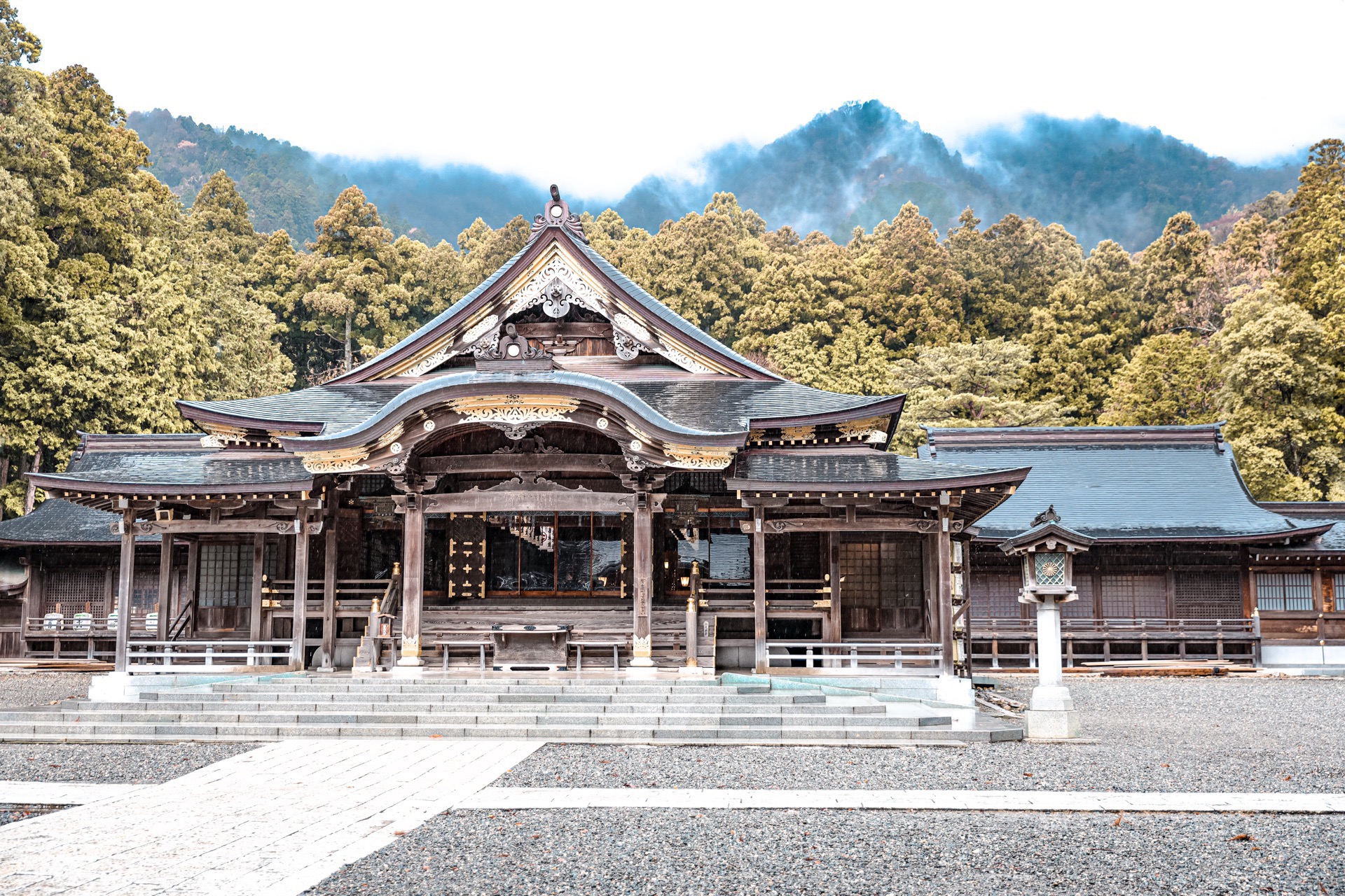 弥彦村 弥彦神社 評判 案内 トリップドットコム