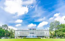 Дворец независимости