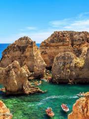 Ponta Da Piedale