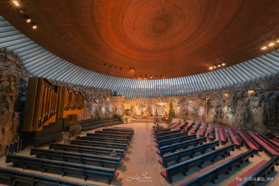 Temppeliaukio Church