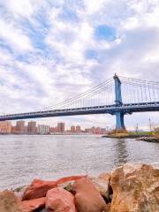 Manhattan Bridge