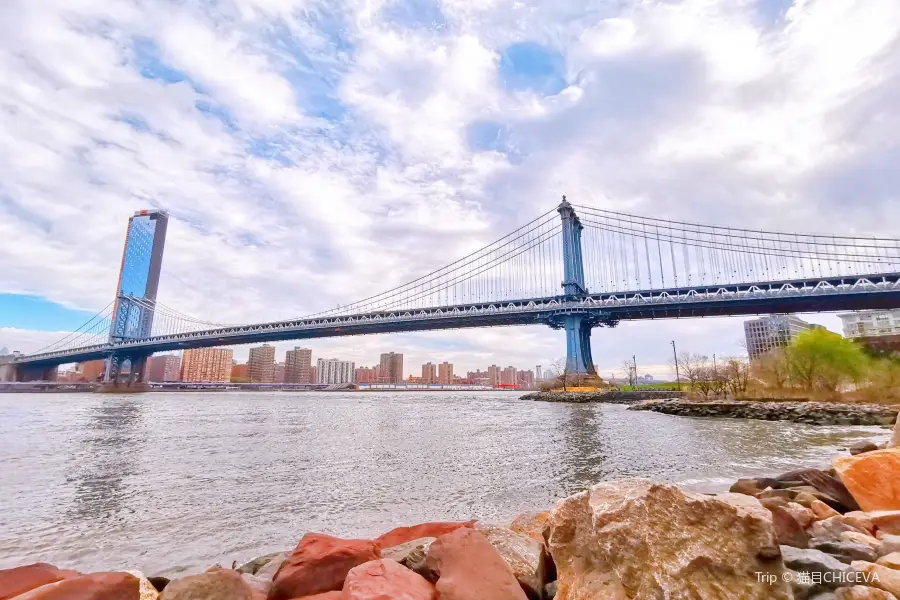 Manhattan Bridge