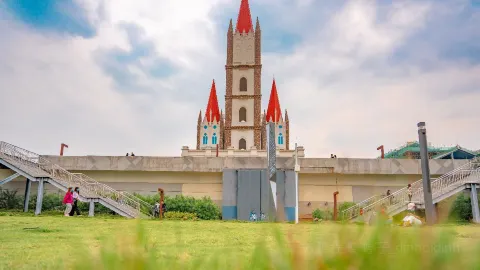 Tingzi Wharf attraction in Nanning