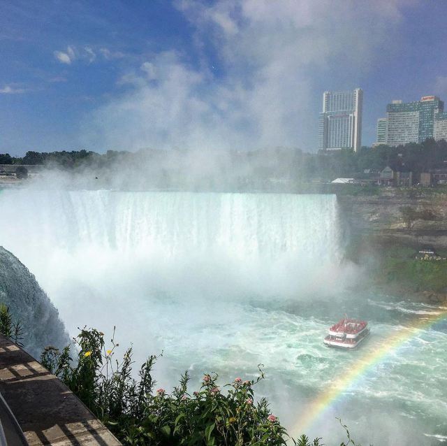 Horseshoe Falls