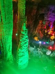 Пещера Гуанчжоу в Цуйшане