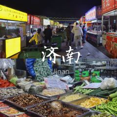 济南环联商贸城夜市 ảnh của người dùng