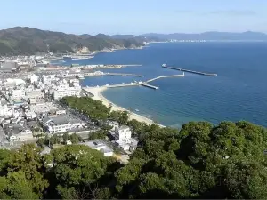 三熊山公園