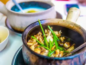 Eminent Frog Porridge & Seafood
