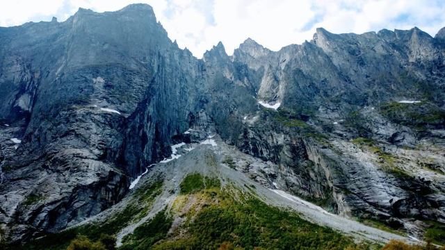 Trollveggen