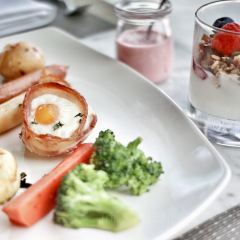 KWEE ZEEN User Photo