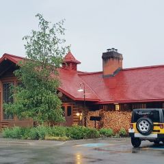 Lake Louise Station Restaurant User Photo