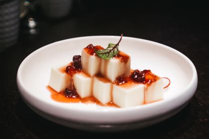 一楼食业·临江一楼