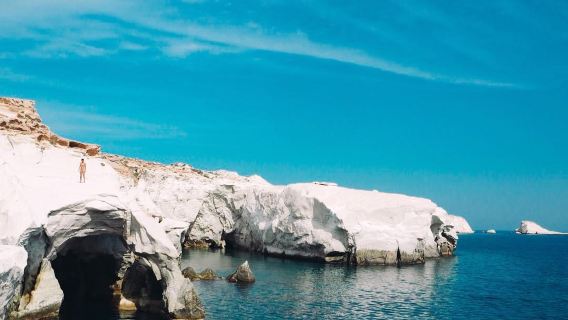 Sarakiniko Beach