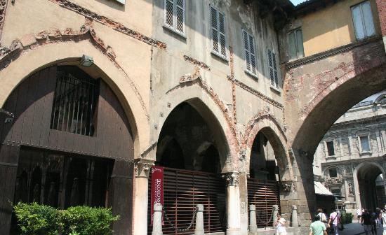 Piazza Mercanti
