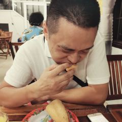 Madam Khanh - The Banh Mi Queen User Photo