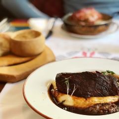Moma Bulgarian Food & Wine 여행 사진