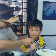 Aung Thuka User Photo