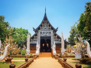 วัดโลกโมฬี