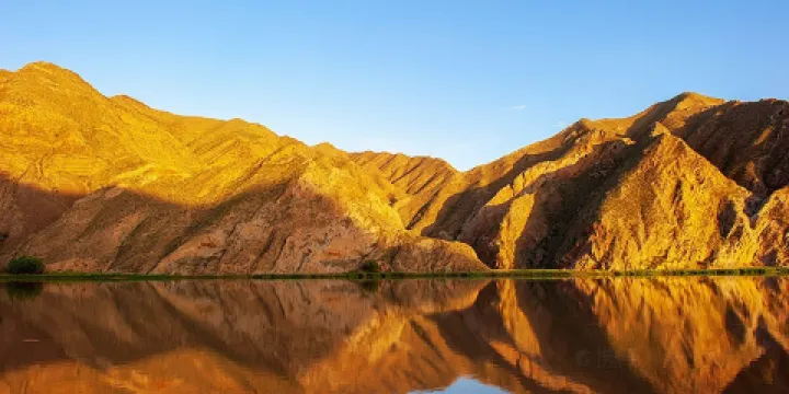 青銅峽黃河大峽谷