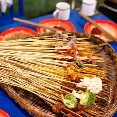 马路边边(云景店) User Photo