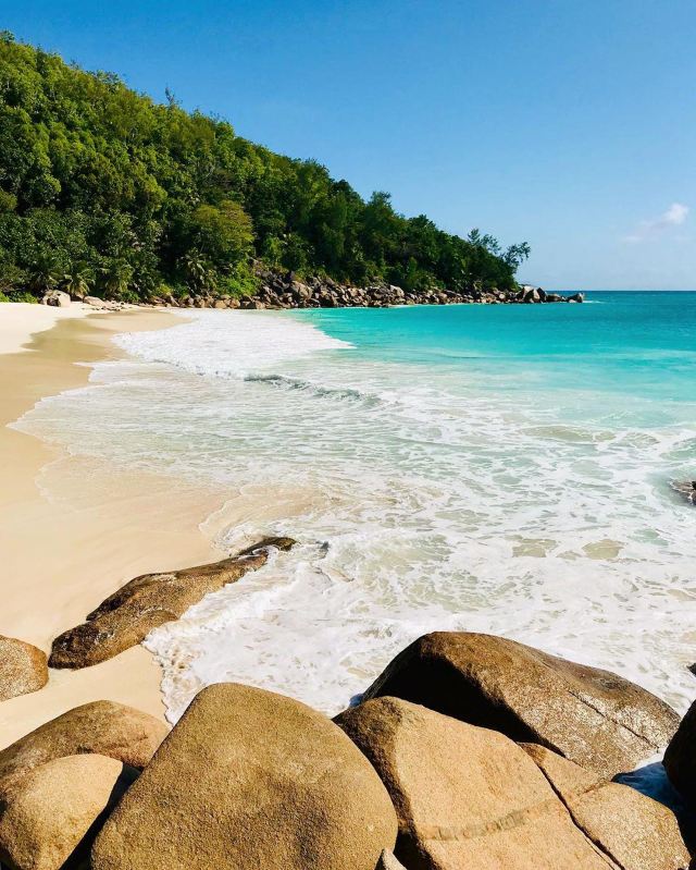 Anse Volbert Beach