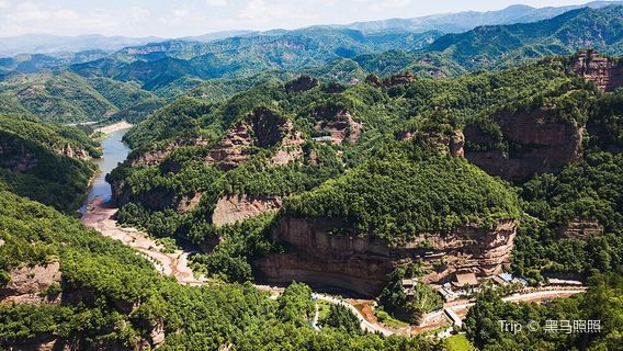 Yunya Temple National Forest Park