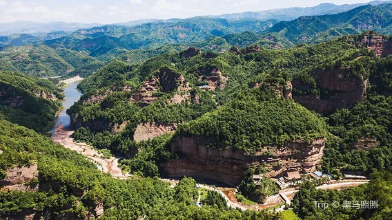 Yunya Temple National Forest Park