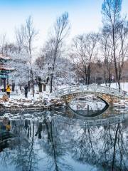 Benxi Shuidong Scenic Area-Gazebo