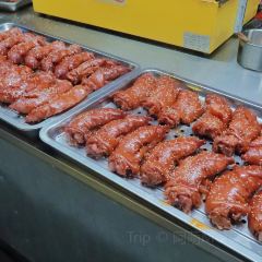 济南环联商贸城夜市 ảnh của người dùng