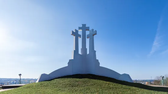 Three Crosses Monument