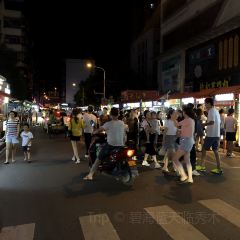 铁路坝小吃街 User Photo