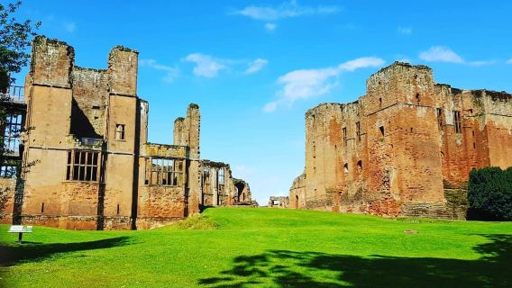 Kenilworth Castle and Elizabethan Garden