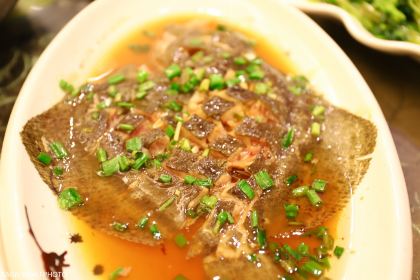 名悦楼海鲜大排档(延河路店)