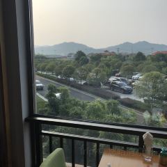 Dongdafang(An Ji Yun Hong Er Dian ) User Photo