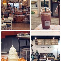 Butter UP cafe 여행 사진