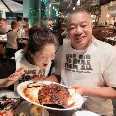 Hurricane's Grill & Bar Surfers Paradise User Photo