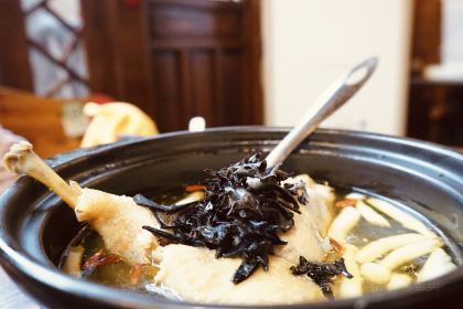 聚八方·地方菜