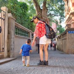 Baiwenxiongzhong Restaurant User Photo