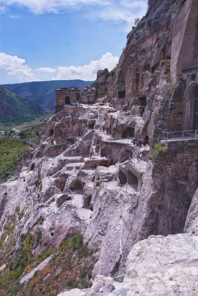 Vardzia