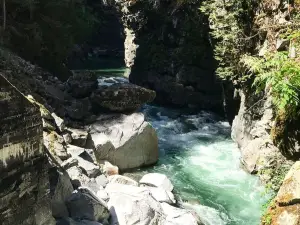 Coquihalla Canyon Provincial Park