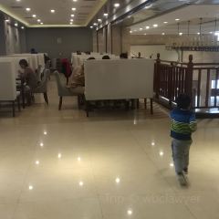 揽翠湖自助餐厅 User Photo