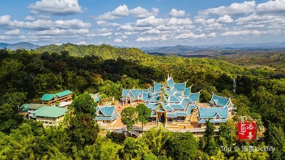 วิหารพระพุทธไสยาสน์ วัดป่าภูก้อน