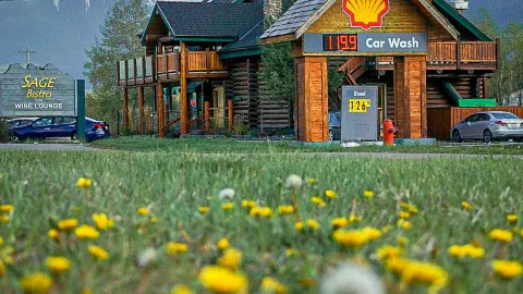 Canmore, located right next to Banff National Park! Similar  — traveler post in Canmore