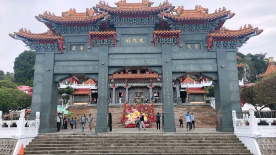 Wenwu Temple