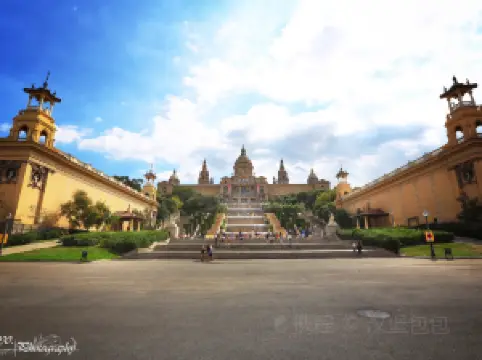 Popular Spring Outings in Barcelonès