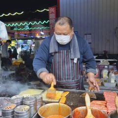 济南环联商贸城夜市 ảnh của người dùng