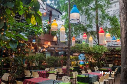 Cabbages & Condoms Restaurant