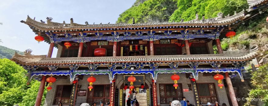 Longmen Cave