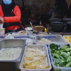 济南环联商贸城夜市 ảnh của người dùng